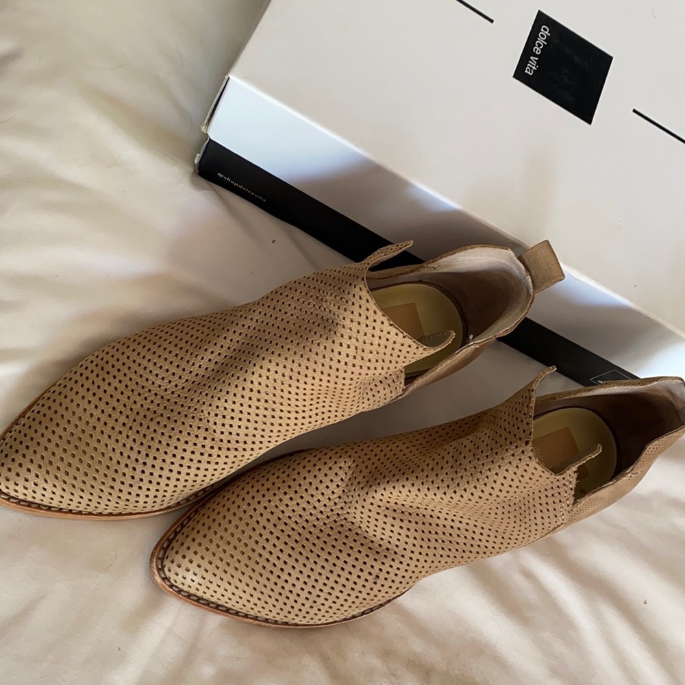 Dolce Vita booties
